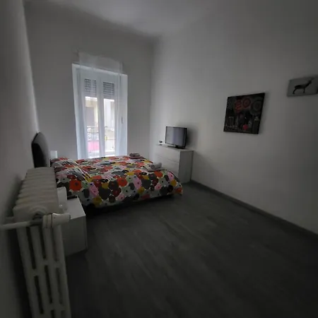 Fidia A Pochi Passi Dalla Metro *