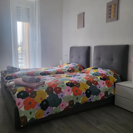 Fidia A Pochi Passi Dalla Metro